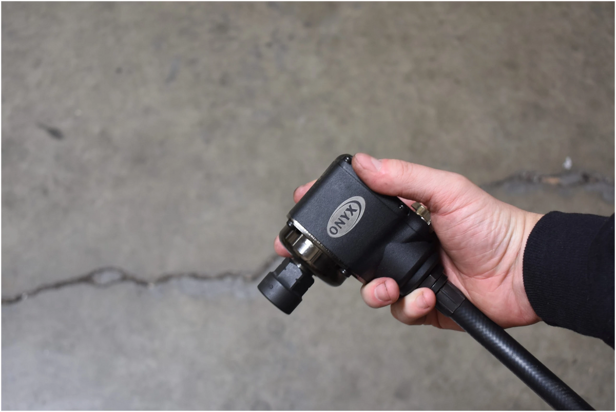 Astro Pneumatic 1831 ONYX 3/8" Palm Impact Wrench - 445ft-lb