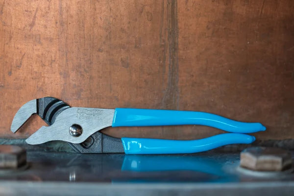 CHANNELLOCK 425 6.5" Tongue & Groove Smooth Jaw Tongue & Groove Pliers