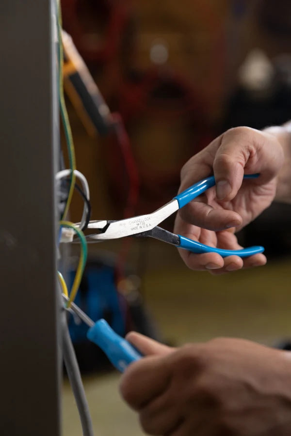 CHANNELLOCK 738 8" Long Nose Pliers