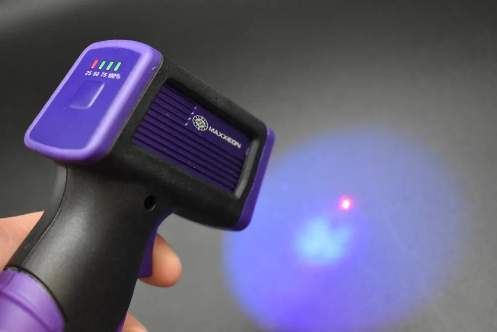 MAXXEON MXN03365 WorkStar SCRUTINEER 365nm UV Pistol-Grip Inspection Light