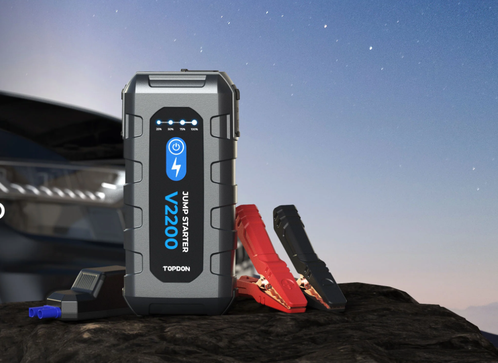 TOPDON V2200 2200A Portable Jump Starter - Tool Leaks